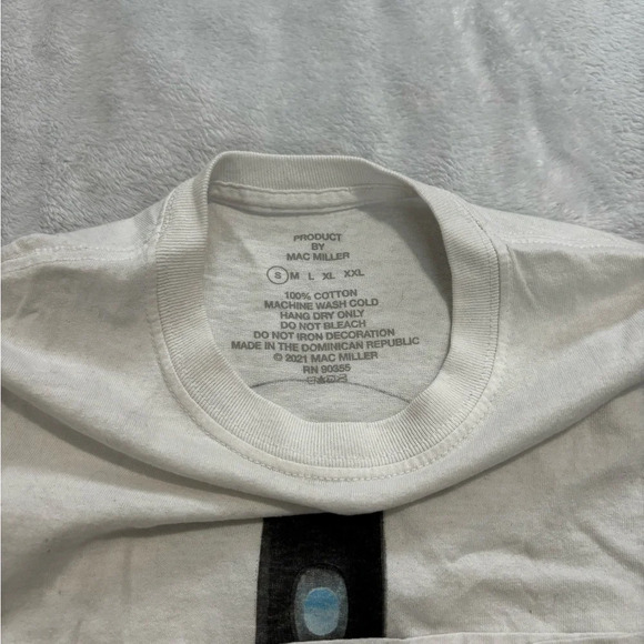 Mac Miller Swimming Graphic T-Shirt Album Cover Music Tee White‎ Size M - Picture 2 of 3
